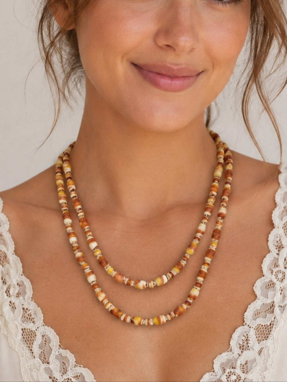 Vintage Mid-century Marble Glaze Lucite Knot Beaded Necklace